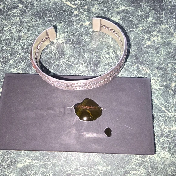 VTG Solid Sterling Silver Southwestern Stamped Cuff Bracelet Twisted Cable, 27g - Picture 12 of 13